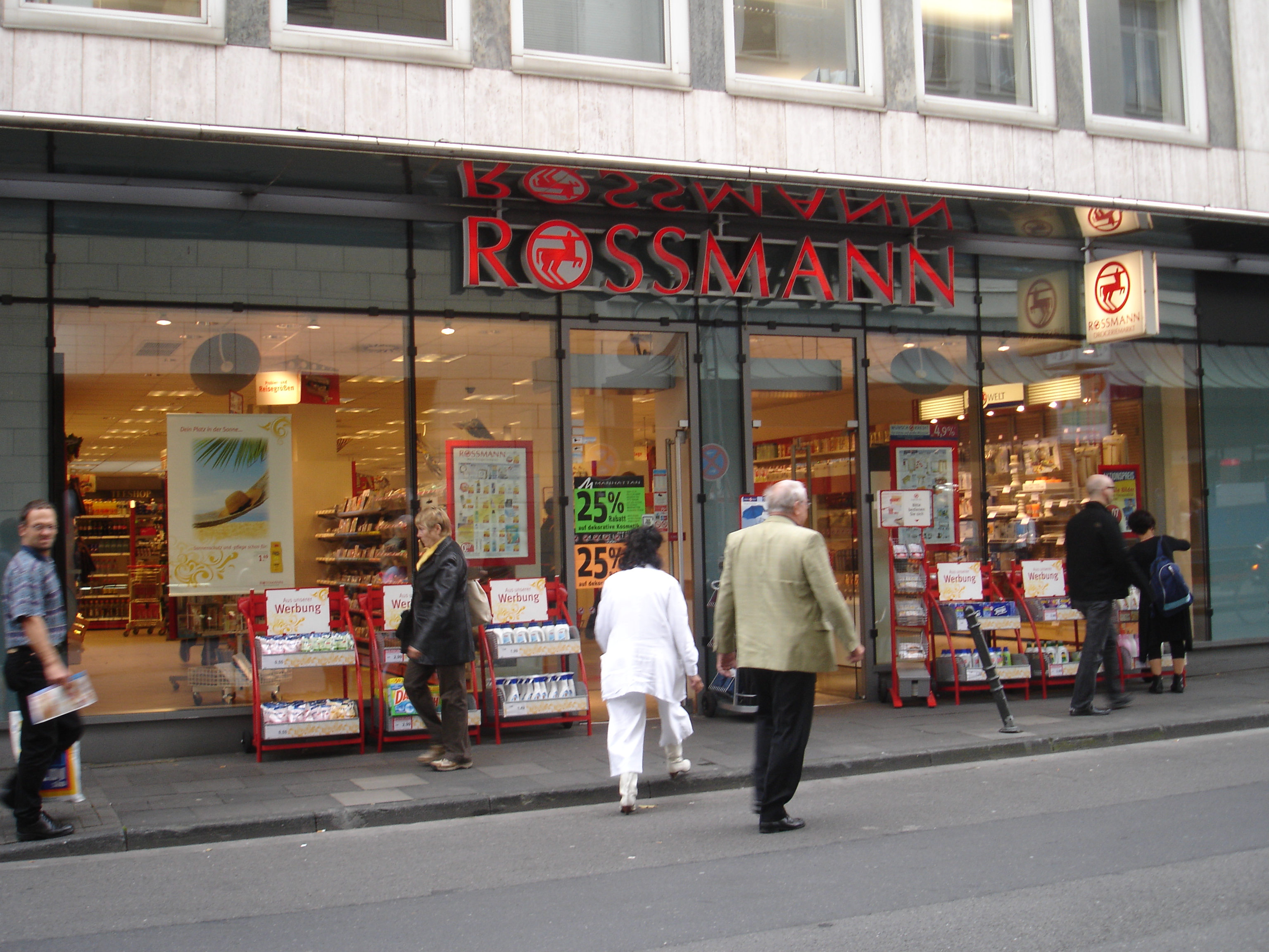 Rossmann Drogeriemarkte 50667 Koln Altstadt Nord Offnungszeiten Adresse Telefon