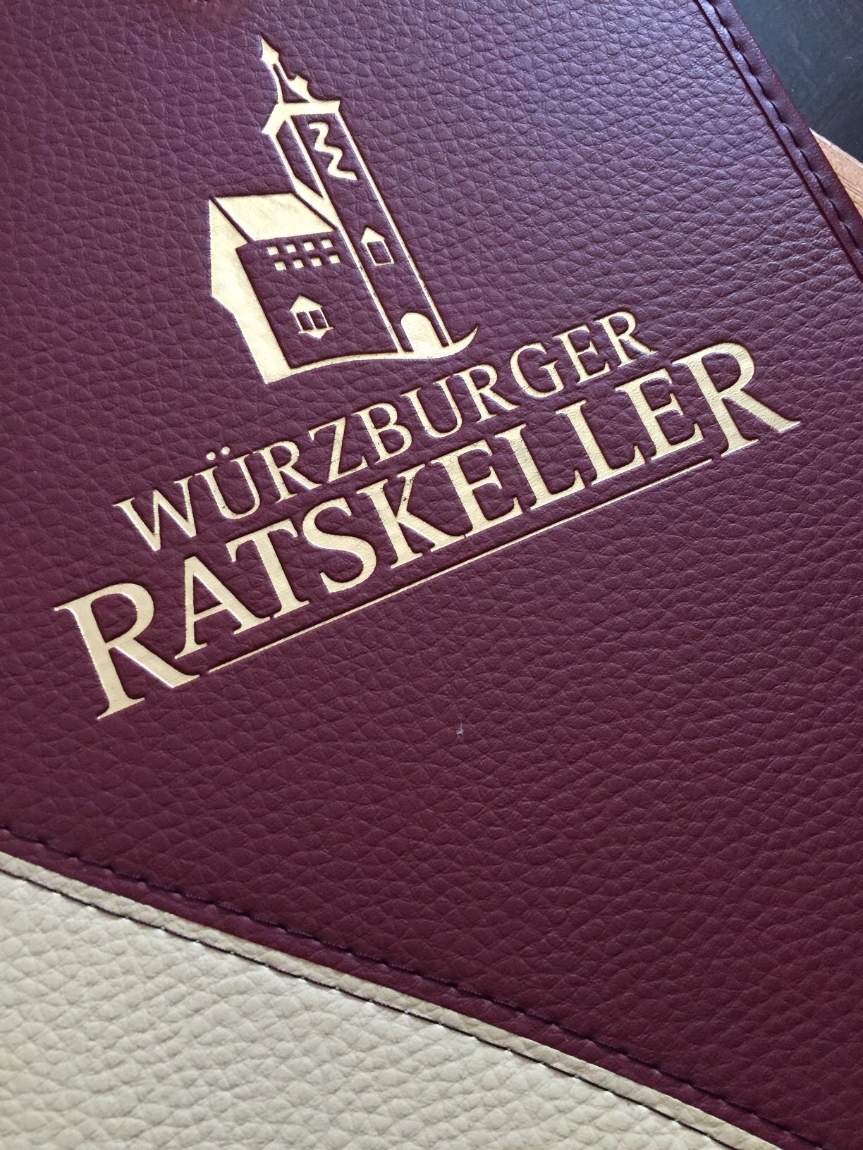 Bild 1 Ratskeller Würzburg in Würzburg