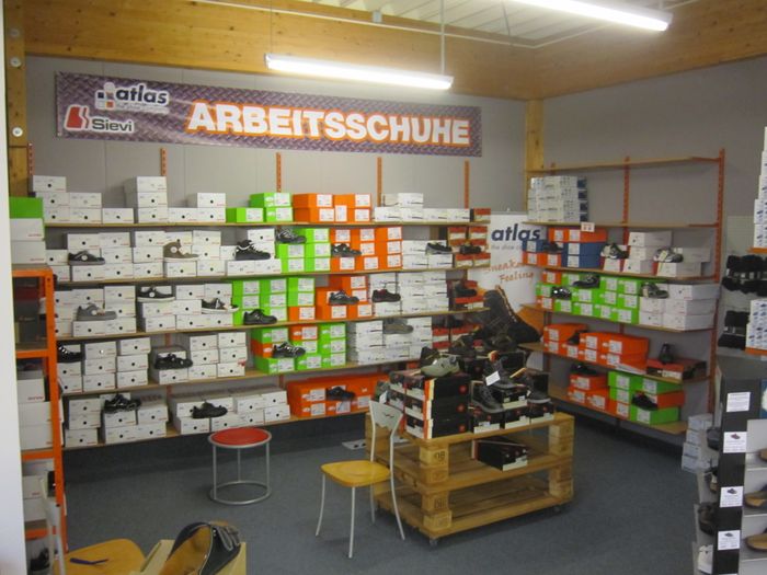 Sicherheitsschuhe @ Schuhwelt, Herbolzheim