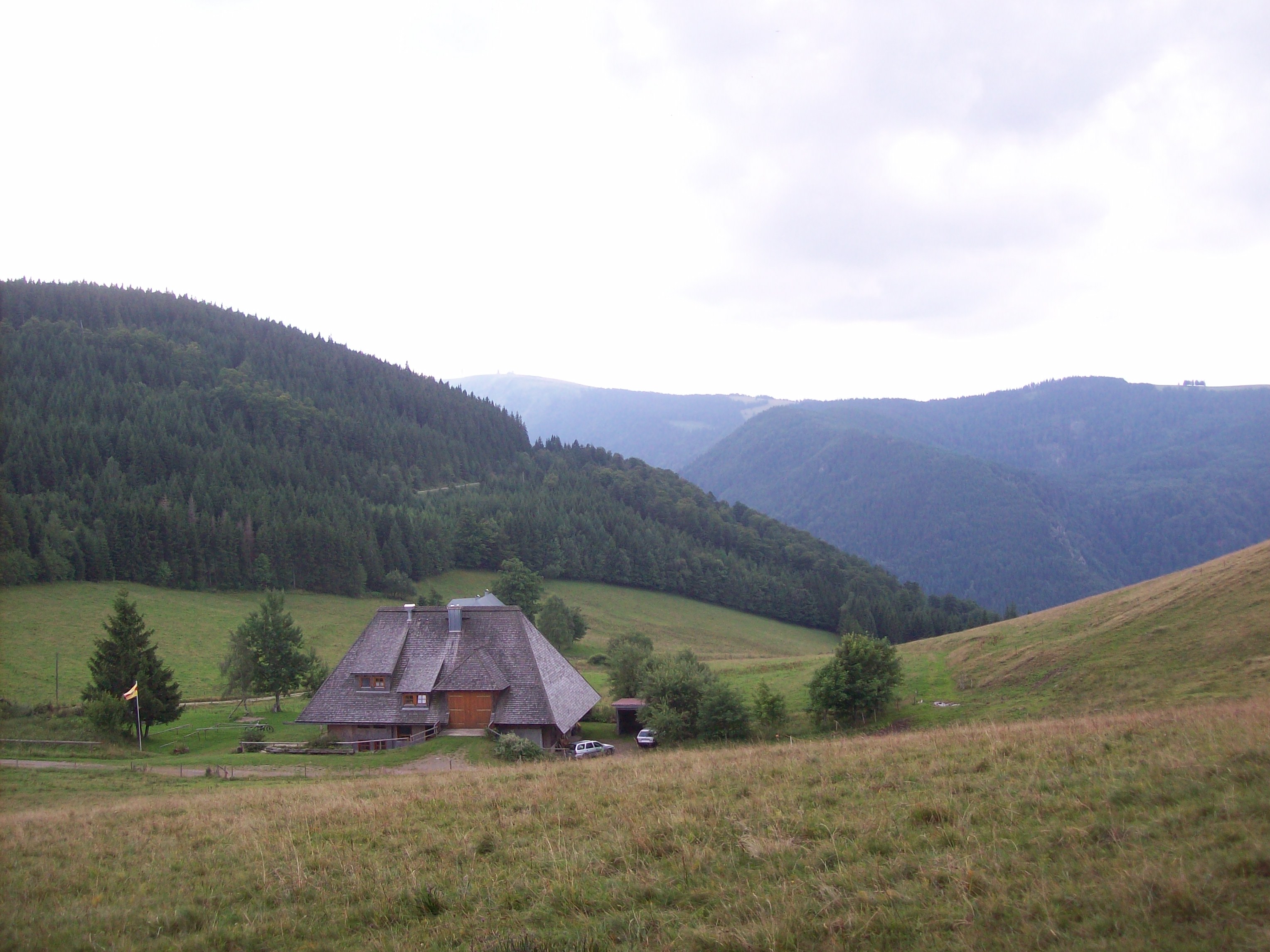 Bild 5 Hinterwaldkopf-Hütte in Oberried