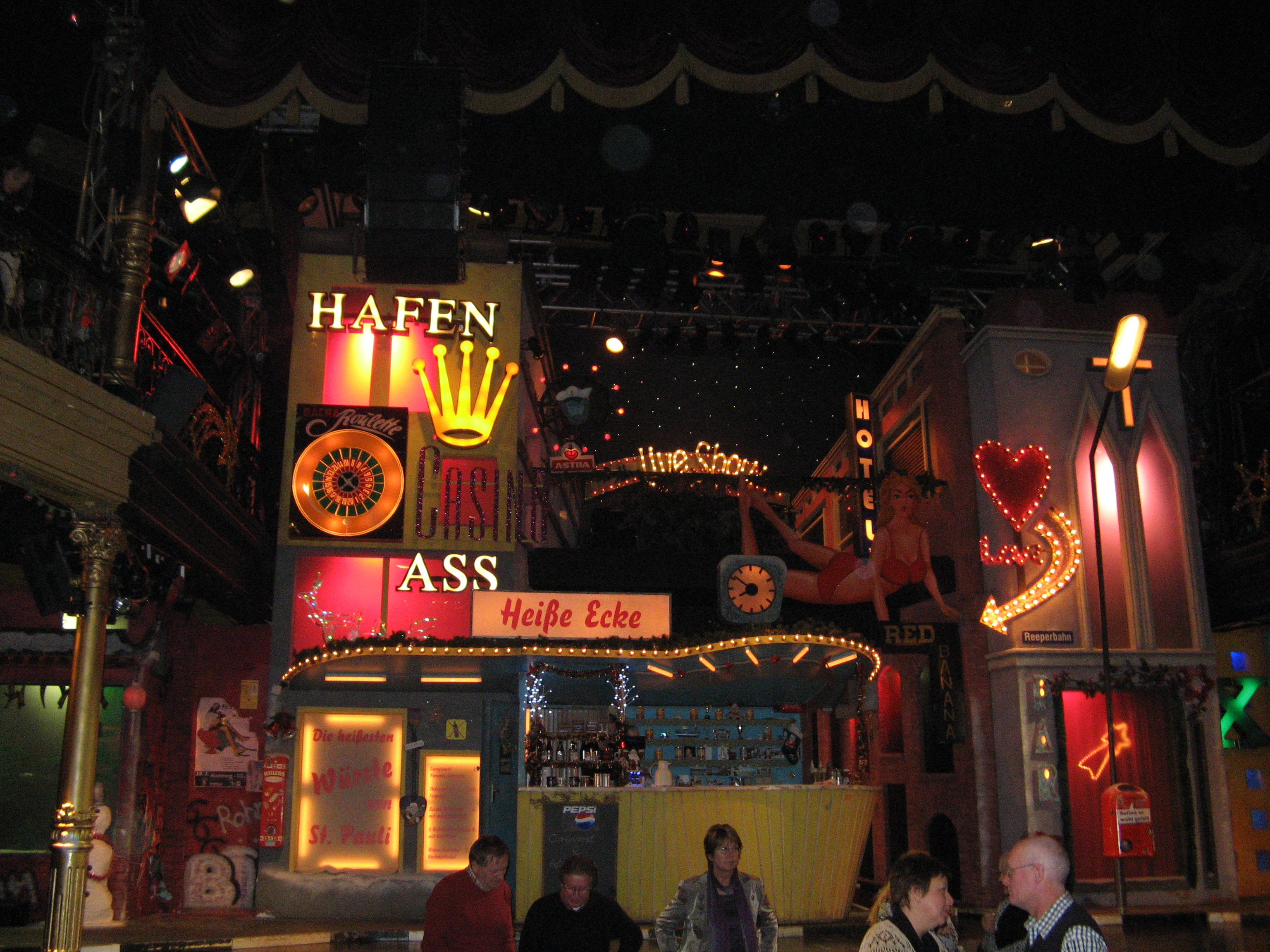 Heiße Ecke in der Weihnachtsversion 2010 - Bühnenbild