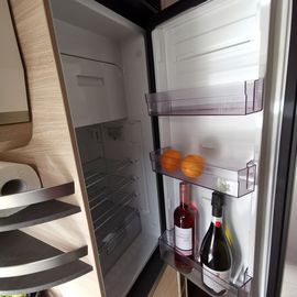 Kühlschrank im Knaus Kastenwagen