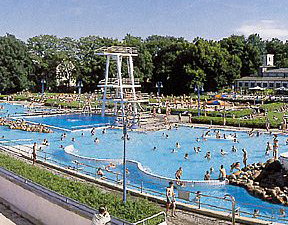 Bild 5 Erlebnisbad Wiesenbad in Bielefeld