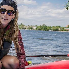 Im Sommer mit Stand Up Paddling Boards aufs Wasser? Gerne als Tagestour oder gar als Trek über mehrere Nächte? Mit uns geht das! Frag an!