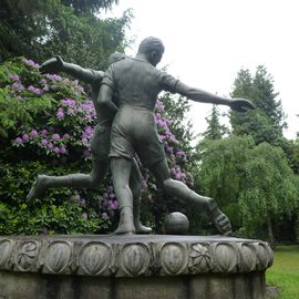 Statuen in Thiels Garten