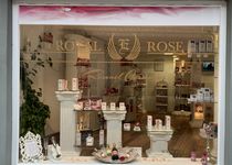 Bild zu ROYAL ROSE Rosenöl Kosmetik