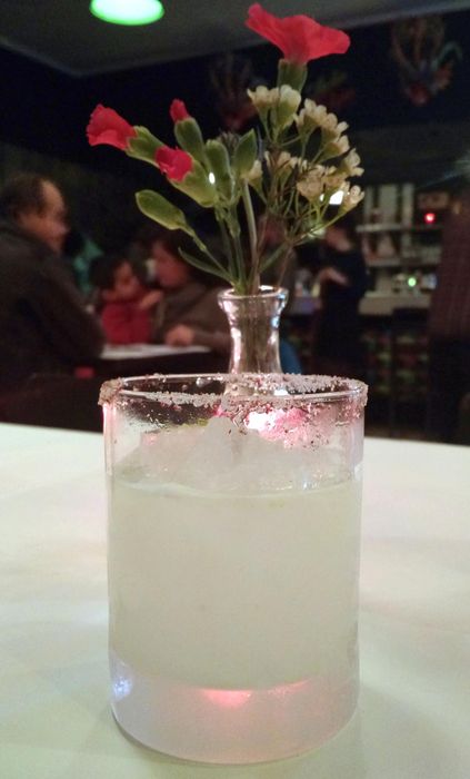 Margarita de la Casa: Chili-infused Tequila, Pisco, Cointreau, dunkler Rohrzuckersirup, Zitrone