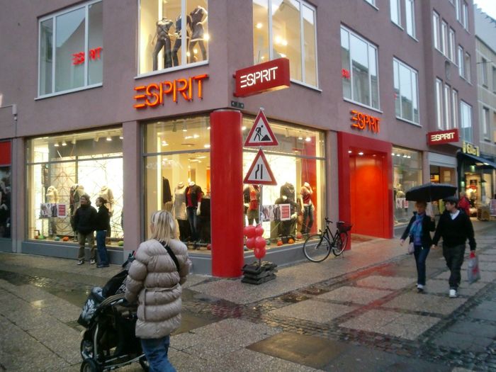 Esprit Store