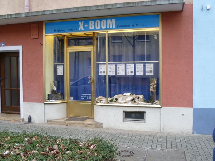 X-BOOM Ladenlokal