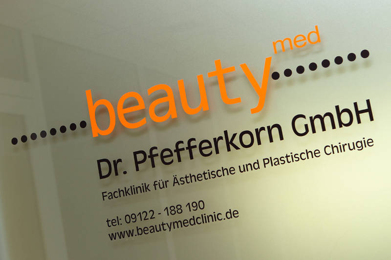 Logo der beautymed Dr. Pfefferkorn GmbH, Fachklinik für Ästhetische und Plastische Chirurgie, Schwabach