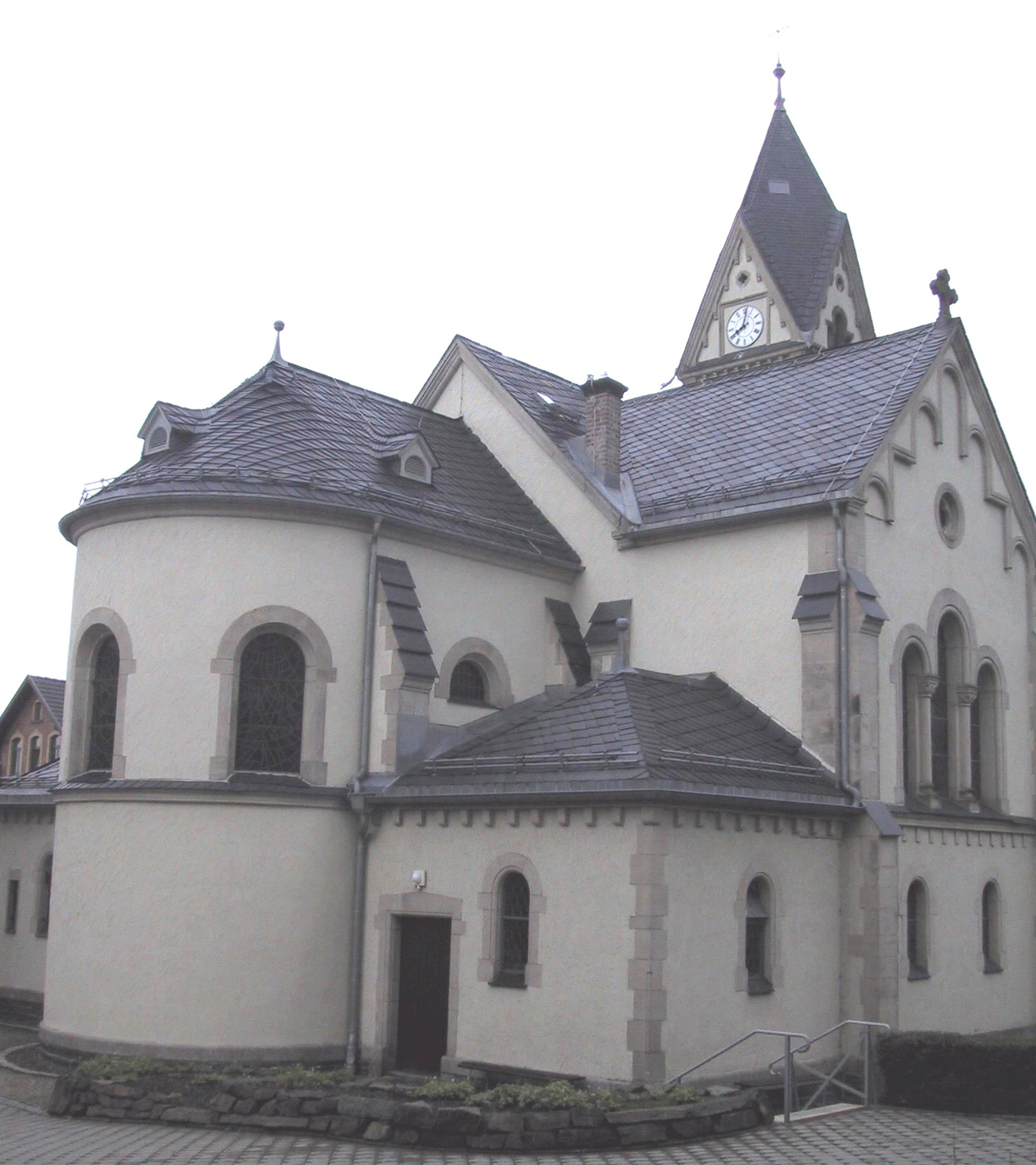 Sanierung Kirche mit Schiefer