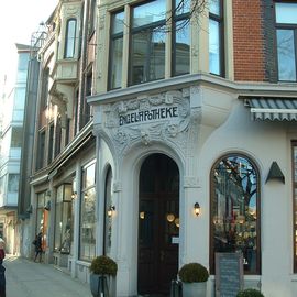 Engel Apotheke -heute ein Wein Café im Ostertor Bremen