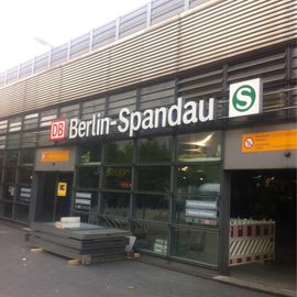 S + U-Bahnhof Berlin-Spandau in Berlin