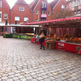 Wochenmarkt in der Altstadt in Buxtehude