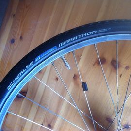 Neuer Mantel Schwalbe Marathon