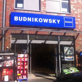 Budnikowsky am Bahnhof von Quickborn