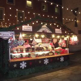 Platz des westfälischen Friedens - Weihnachtsmarkt - Schaumküsse in vielen Geschmackarten