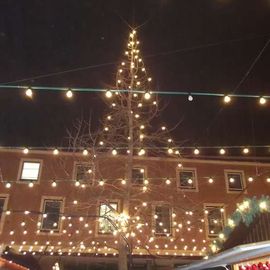 Weihnachtsmarkt am Rathaus