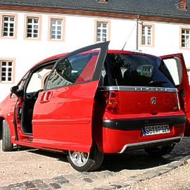 Kloster Eberbach - Kulisse für den PEUGEOT 1007