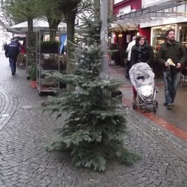 Gerhard Rohlfs Str. Weihnachtsmarkt Deko