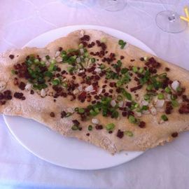 Flammkuchen mit Speck