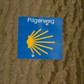 Wegkennzeichnung - Gut Füchtel bei Vechta am Pilgerweg nach Osnabrück