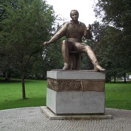Kunsthalle in Bremen - Denkmal des Dichters Heinrich Heine von Waldemar Grzimek