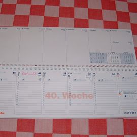 Mondkalender jeweils eine Woche zum umblättern.