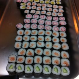Viele Sushi Makis