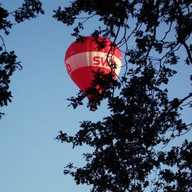 swb AG Stadtwerke Bremen - Heißluftballon über Ganderkesee - Kennzeichen D-OEFS
