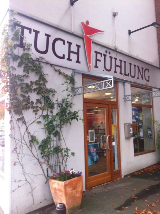 Tuchfühlung