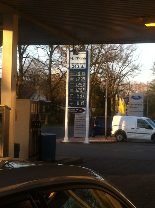 Autohaus Hagen, Inh. Heinz Mann - Tankstelle