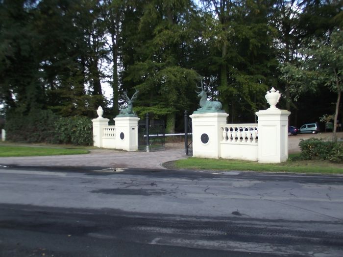 Schloßpark Rastede - Das Hirschtor von 1870