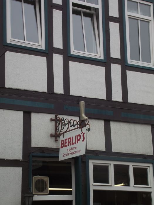 Berlip's moderne Schuhreparatur in Neustadt am Rübenberge