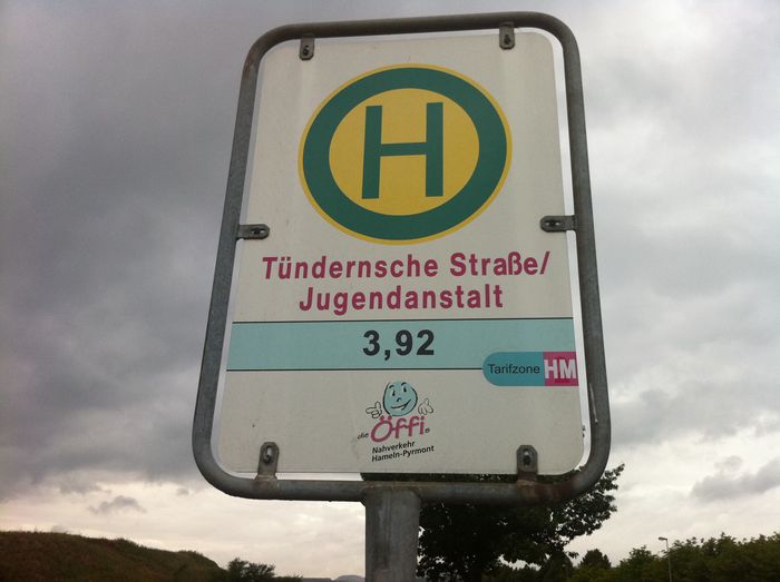 Haltestelle an der Jugendanstalt in Hameln 