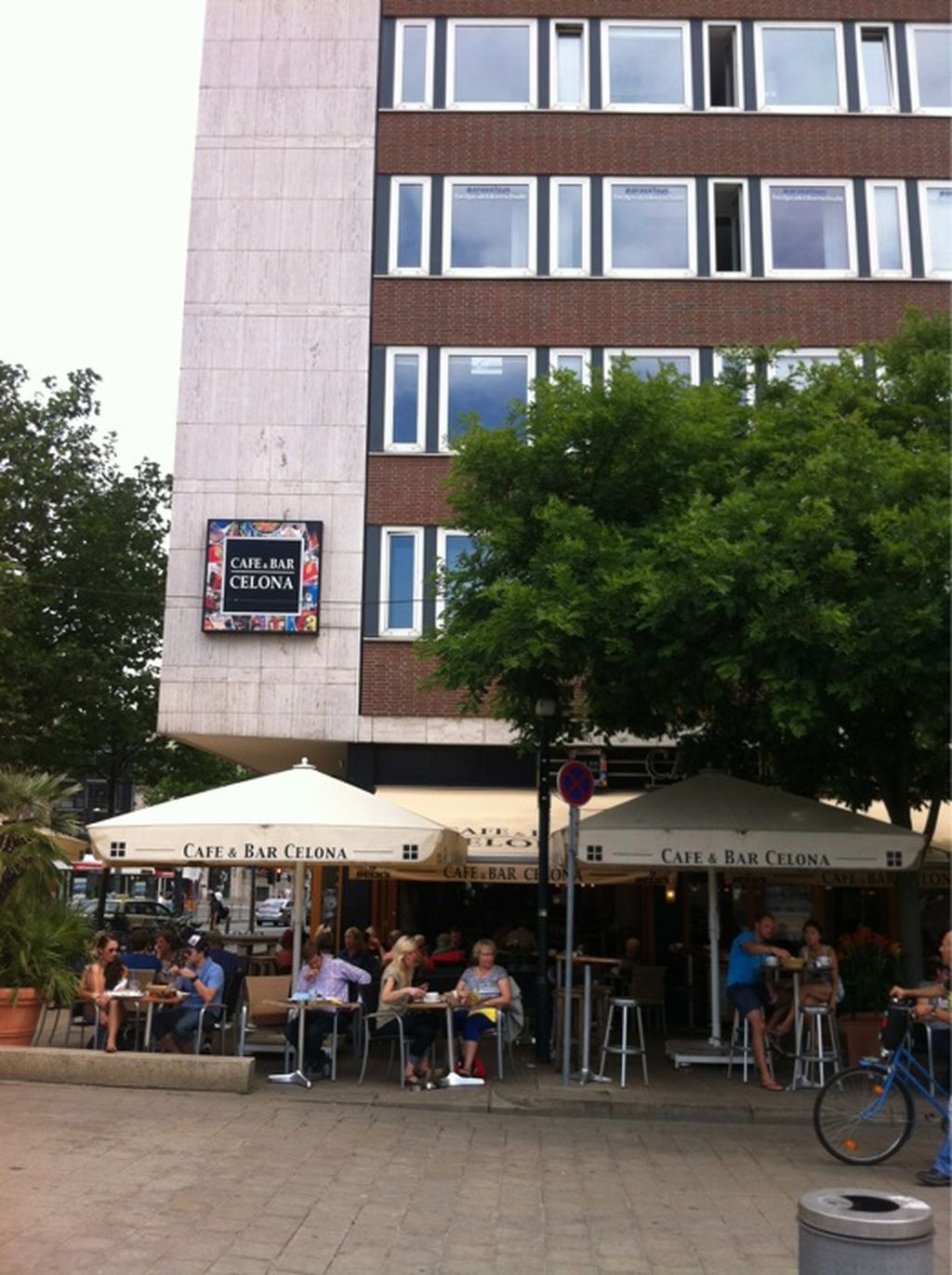 Nutzerfoto 15 Cafe & Bar Celona, Celona Bremen