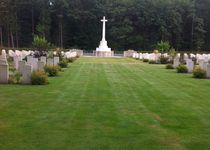 Bild zu Sage War Cemetery