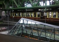 Bild zu Schwebebahn-Station Vohwinkel