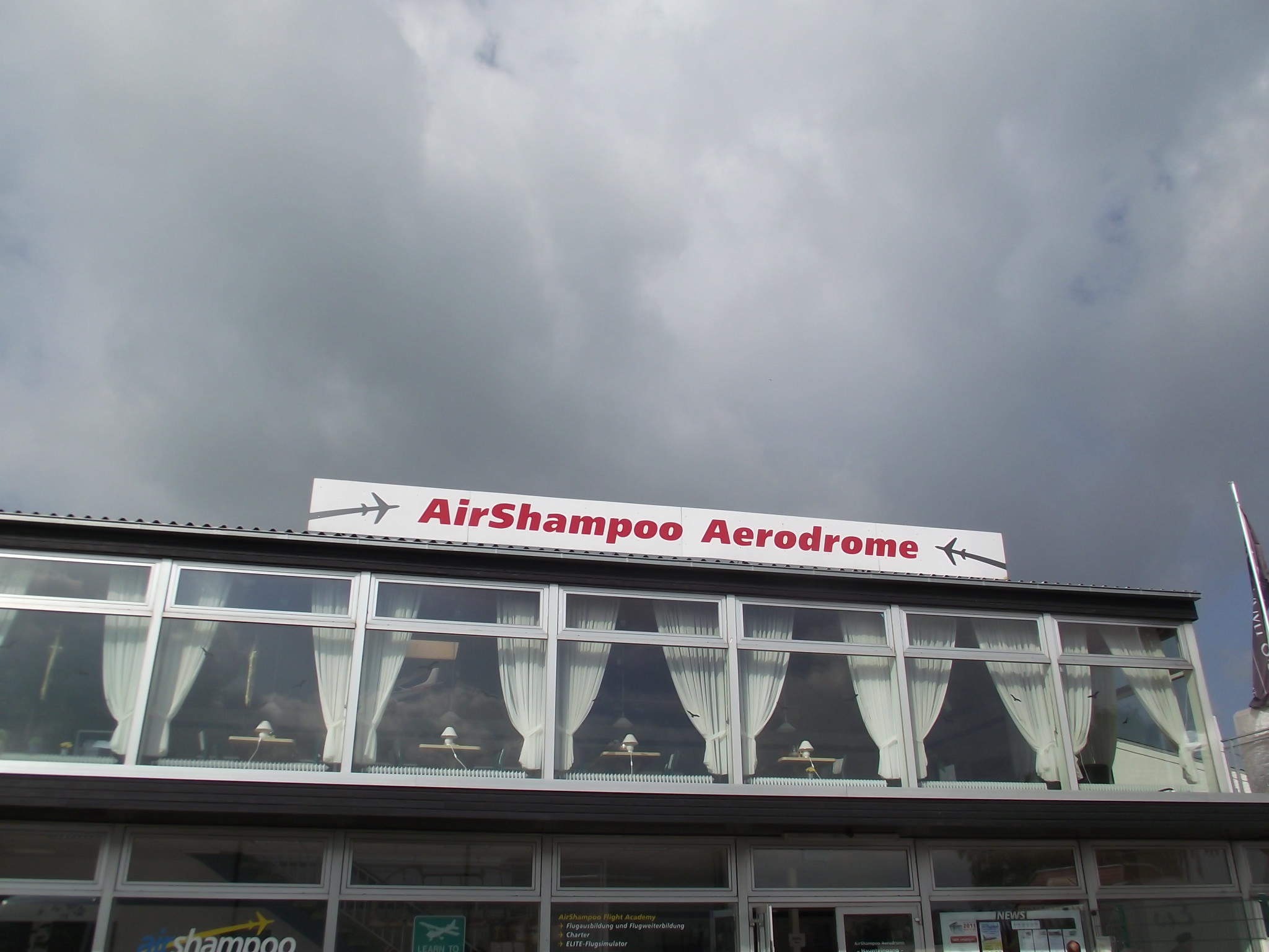 Airshampoo Flugschule, Charter und mehr in Ganderkesee