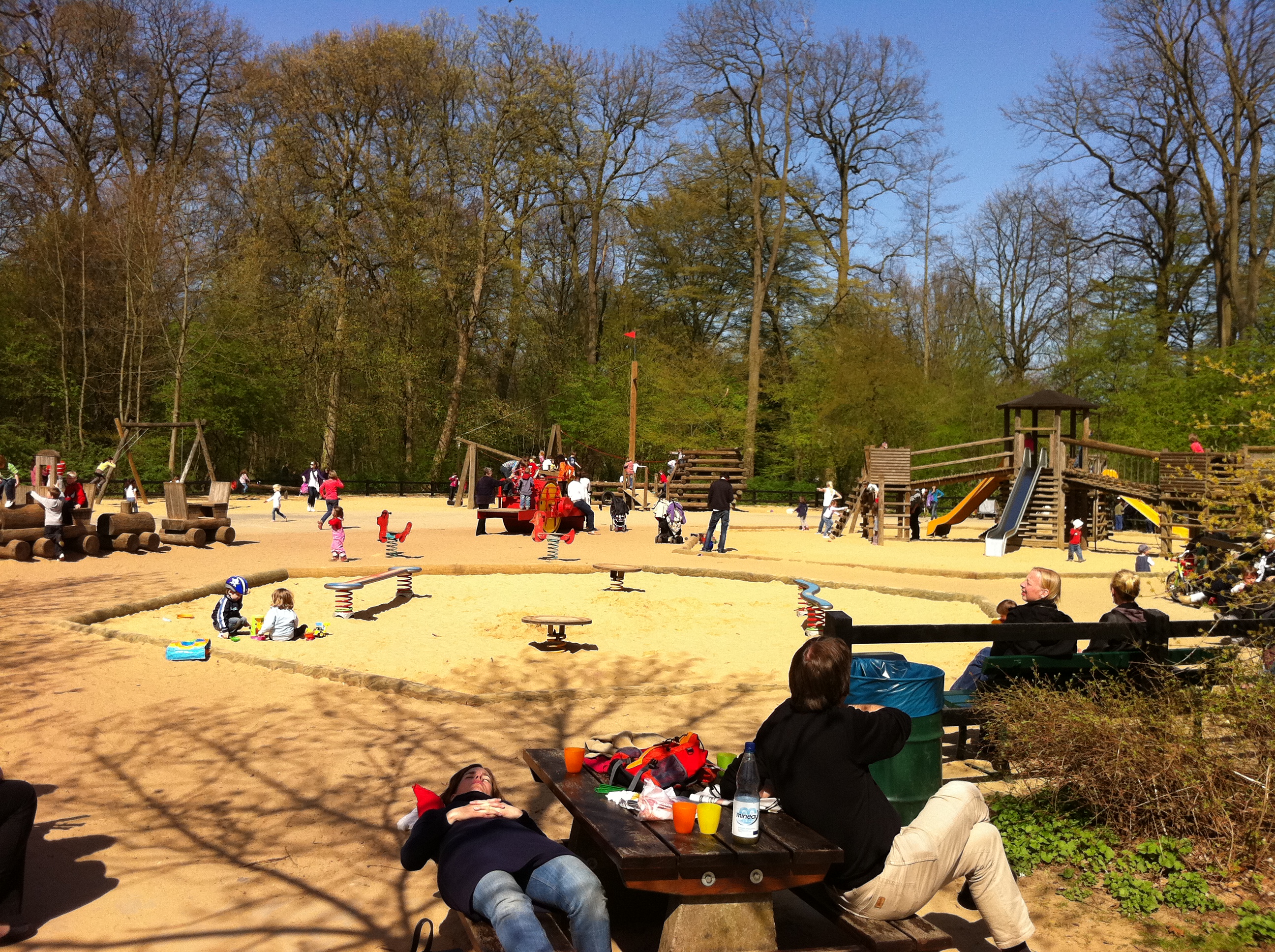 Bürgerpark-Tombola - Dafür wird das Geld verwendet! Spielplatz bei Emma am See