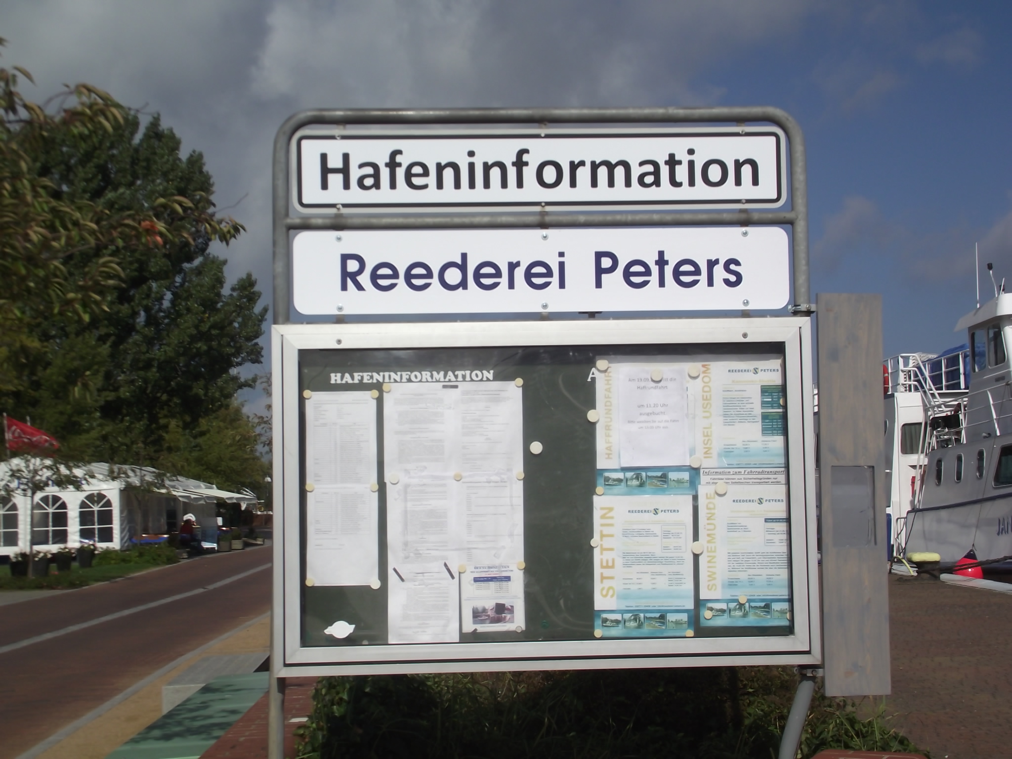 Info zu den Fahrten mit der Reederei Peters am Hafen Ueckermünde