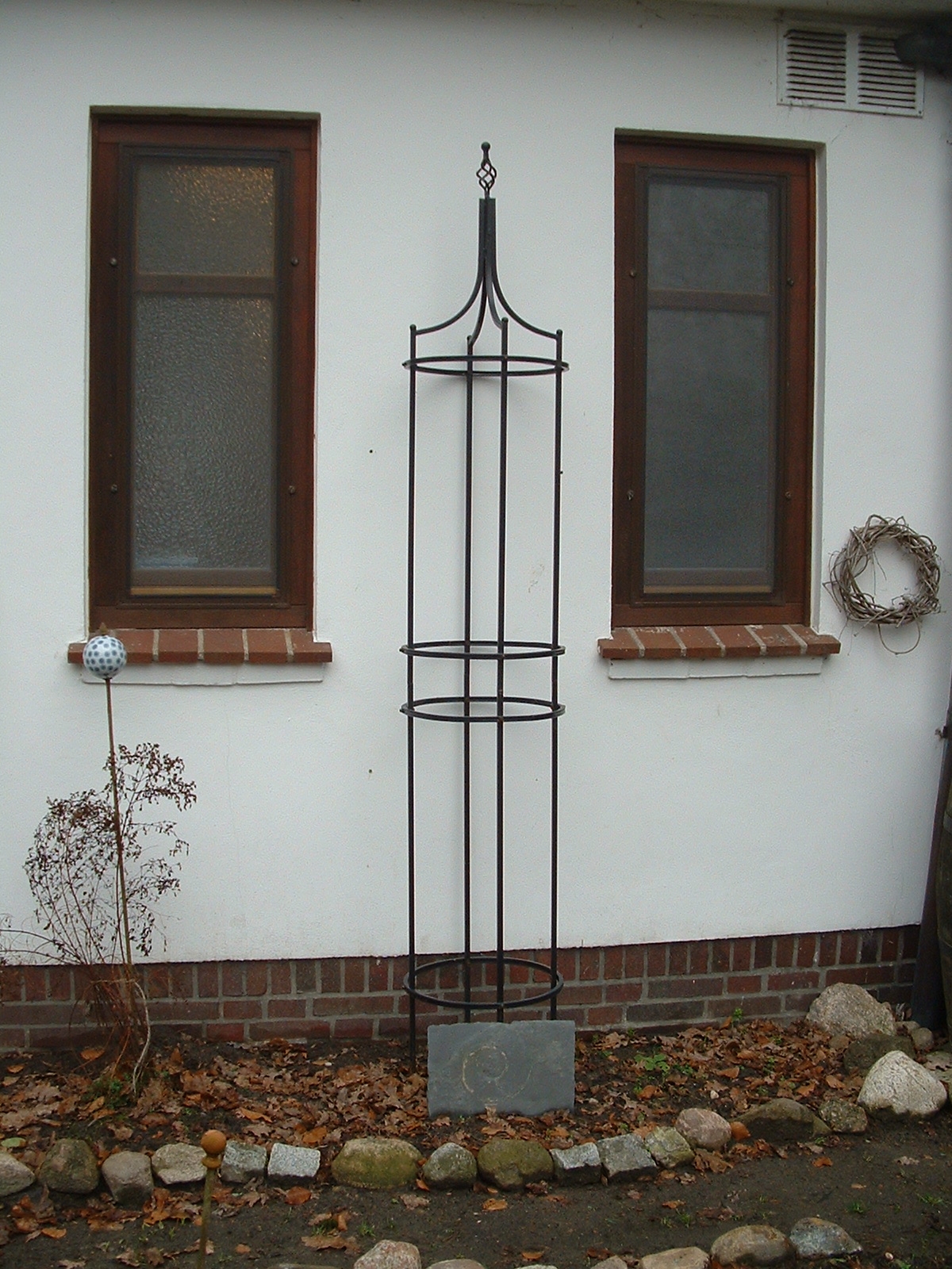 Obelisk von Pötschke im Winter