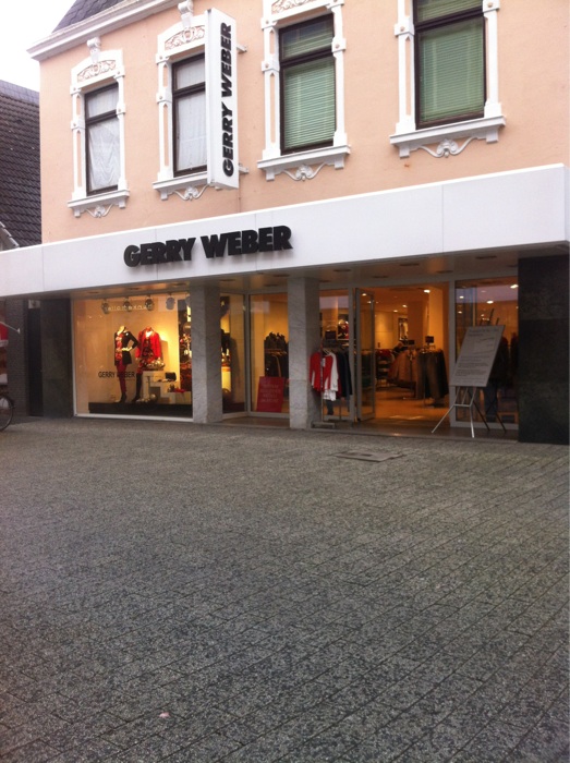 Bild 1 House of Gerry Weber in Delmenhorst