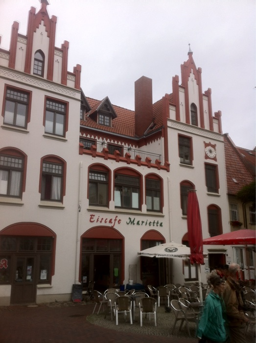 Bild 2 Eiscafe Marietta in Wismar