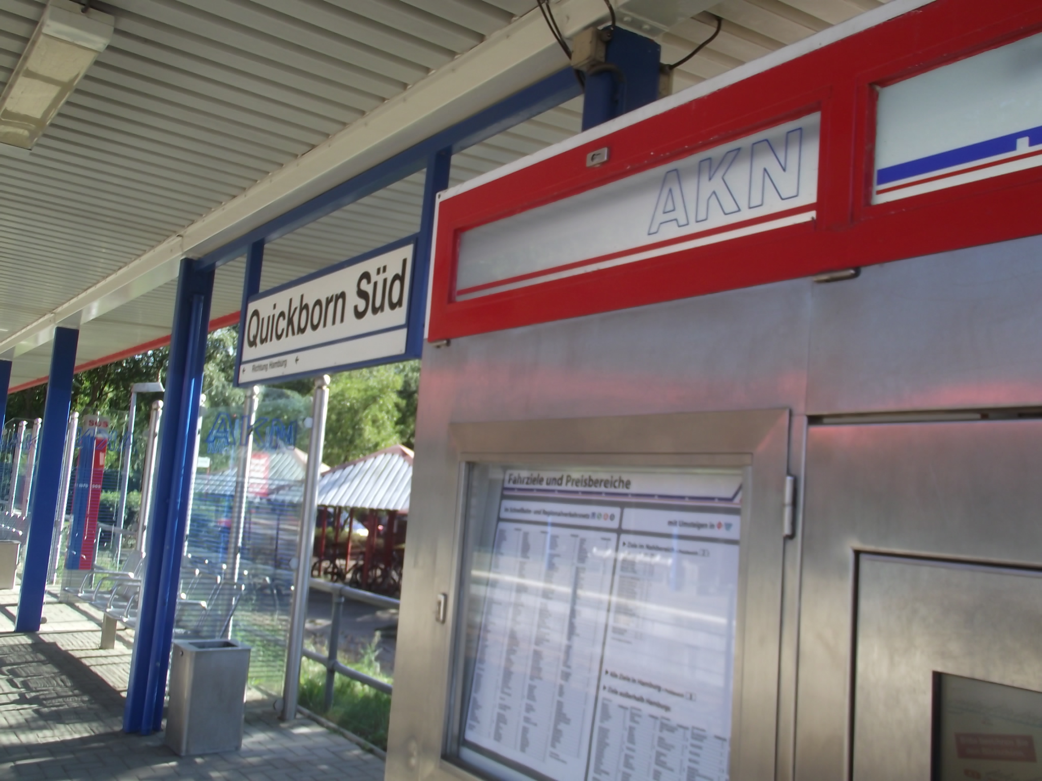 AKN Eisenbahn Automaten am Bahnhof Quickborn Süd