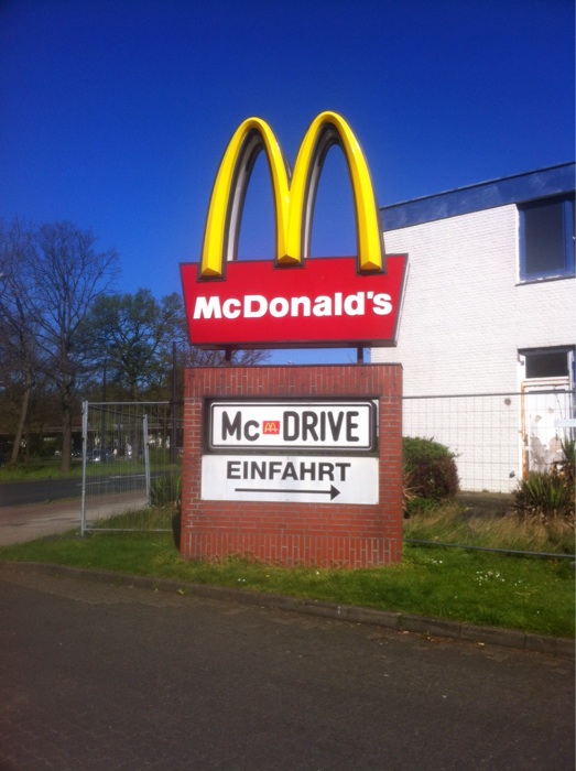Bild 2 McDonald's Restaurant O. H. Systemgastronomie GmbH in Bremen