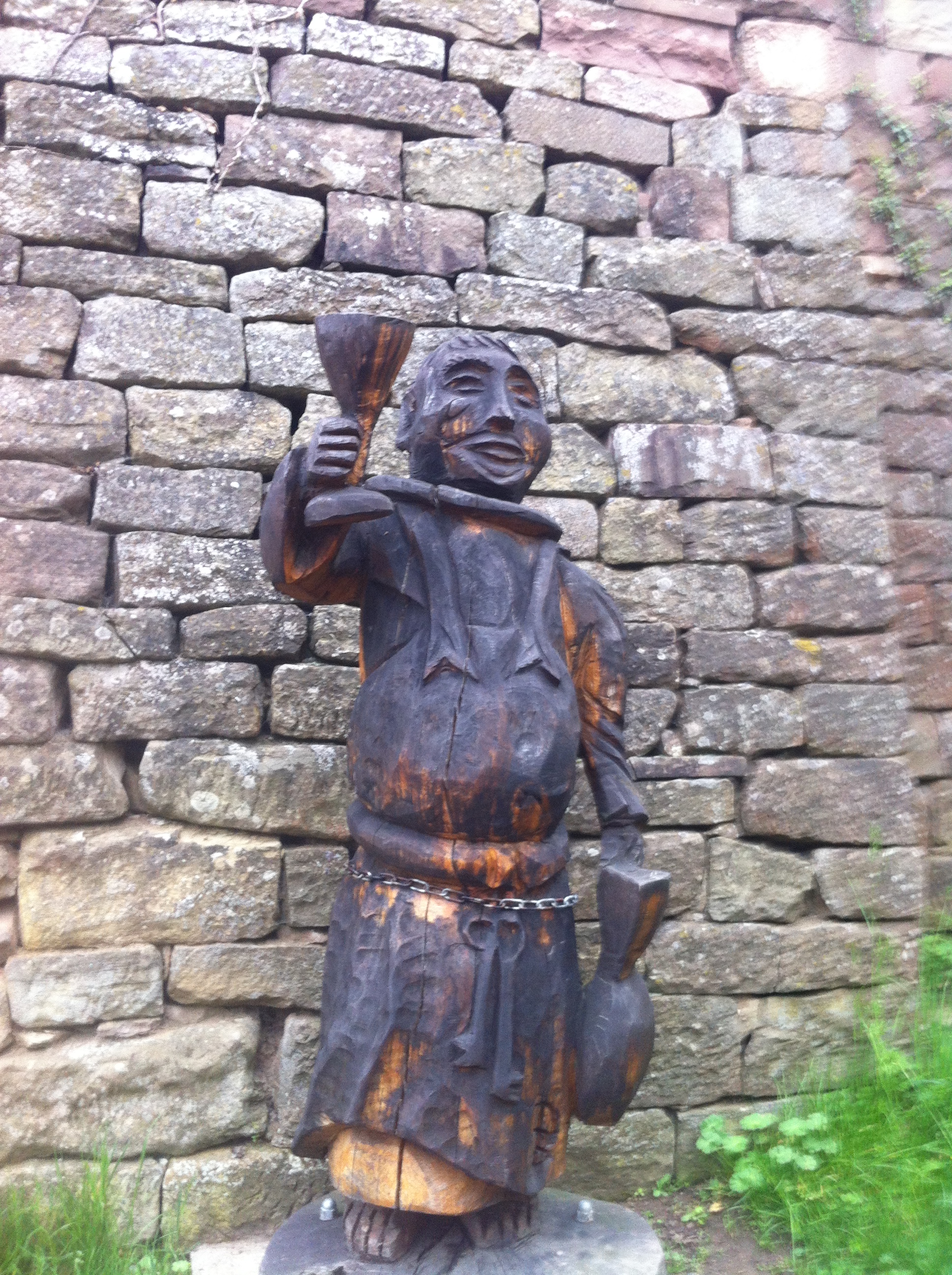 An der Mauer vom Maulbronner Weinberg