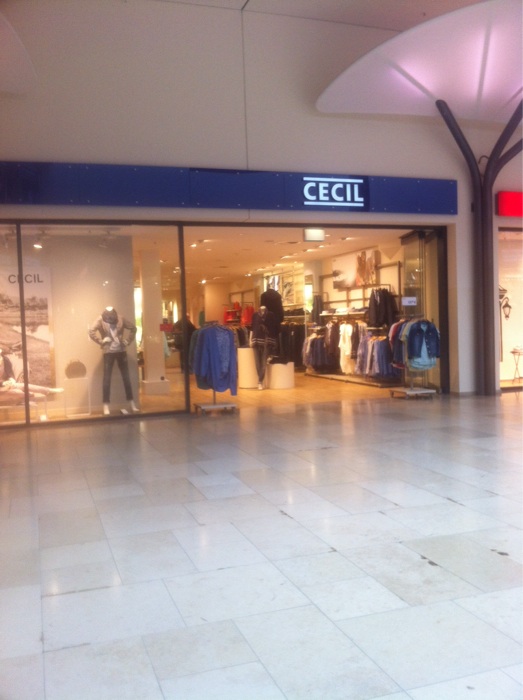 Bild 2 Cecil Store in Oldenburg (Oldenburg)