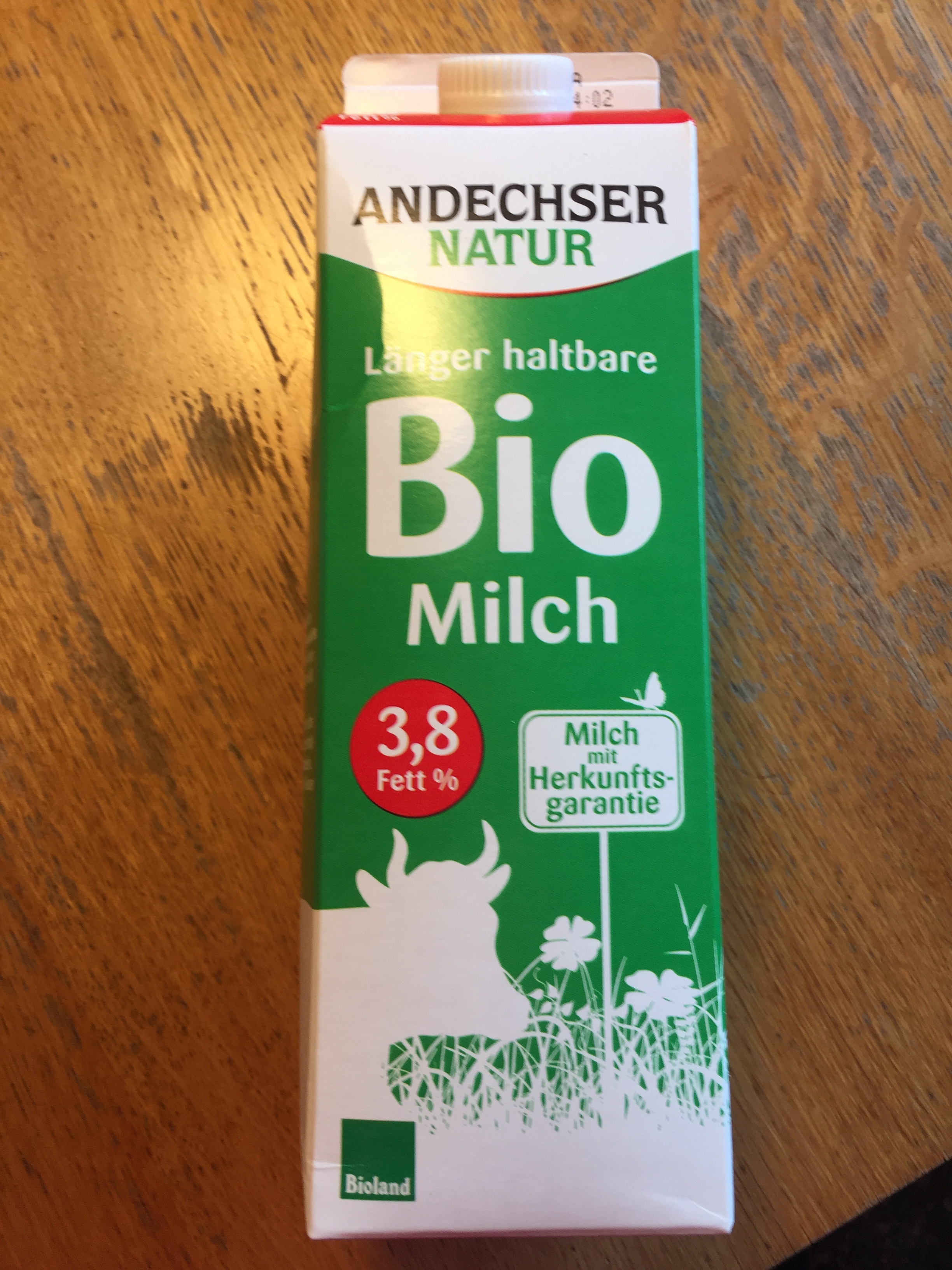 Frische BIO Milch