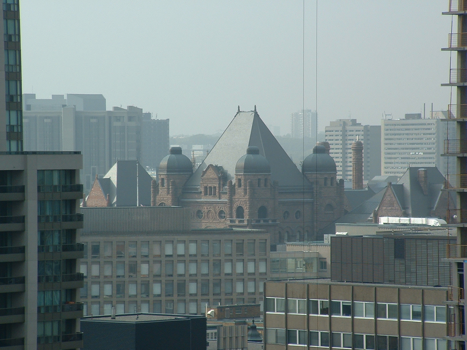 Toronto mit TUI gebucht - Blick aus dem Hotel zur Universität